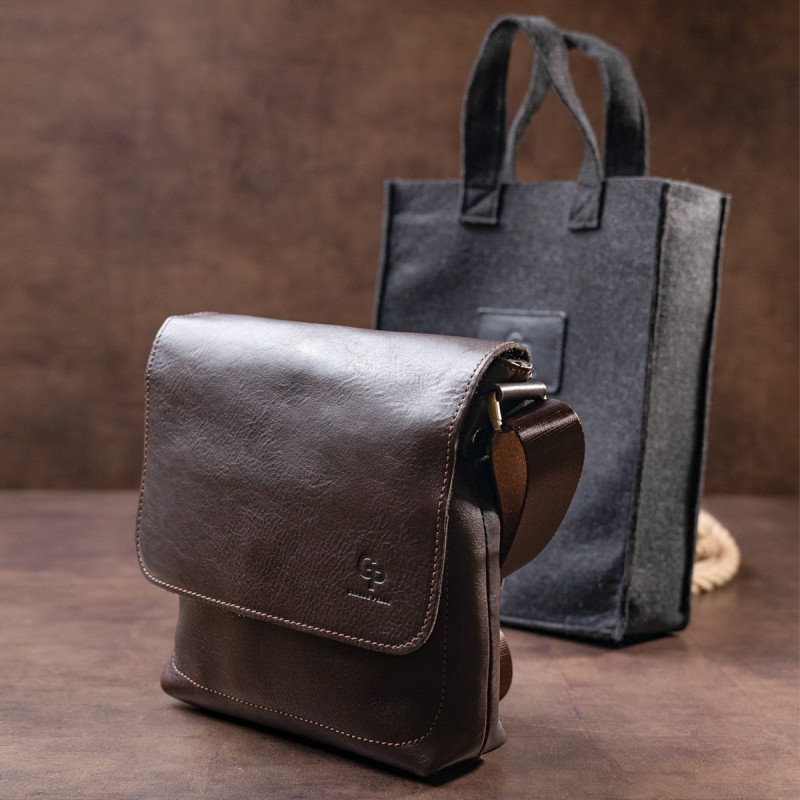 Сумка мессенджер в гладкой коже GRANDE PELLE Шоколадная