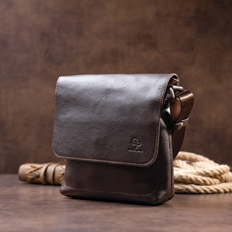 Сумка мессенджер в гладкой коже GRANDE PELLE Шоколадная