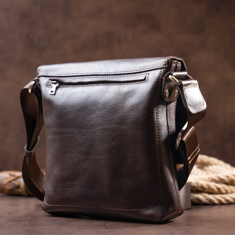 Сумка мессенджер в гладкой коже GRANDE PELLE Шоколадная