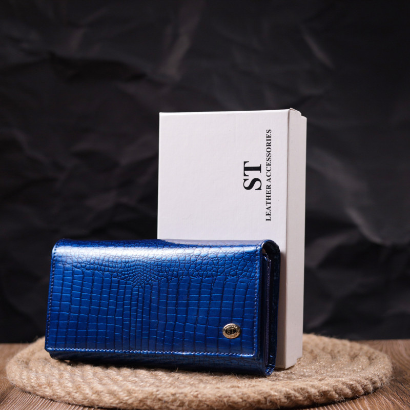 Стильный женский кошелек из лакированной кожи с визитницей ST Leather Синий
