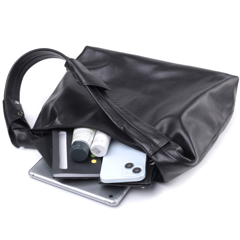 Практичная женская сумка на плечо из гладкой натуральной кожи Shvigel Черная