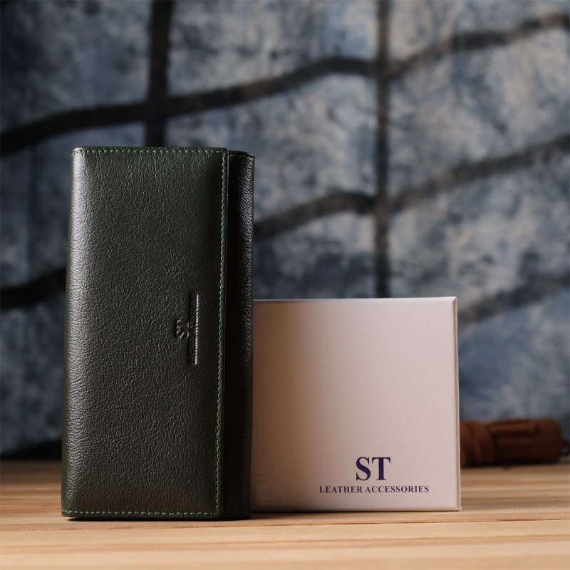 Стильный кошелек у два сложения из натуральной кожи ST Leather Зеленый