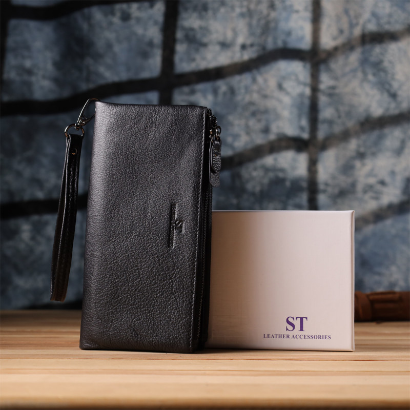 Практичный кожаный кошелек на три отделения ST Leather Черный
