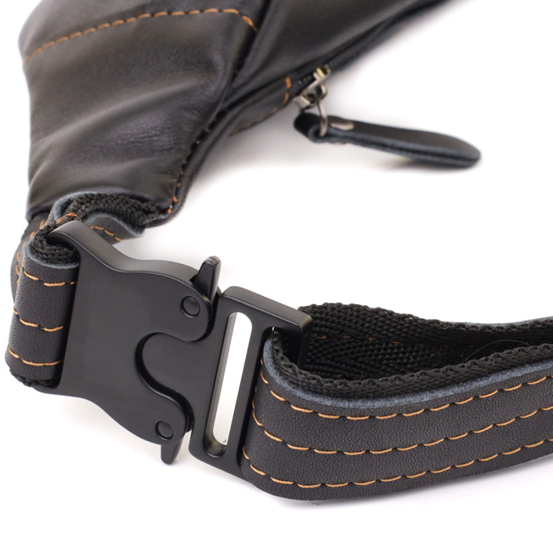 Мужская сумка-бананка из натуральной гладкой кожи Shvigel Черный