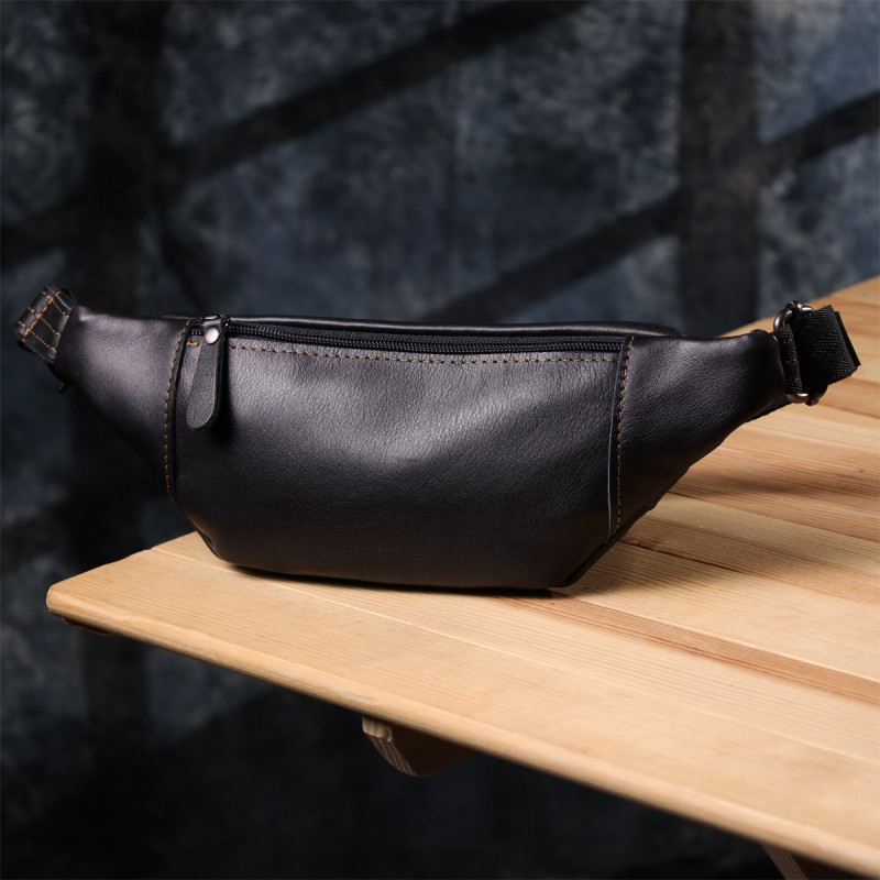 Мужская сумка-бананка из натуральной гладкой кожи Shvigel Черный