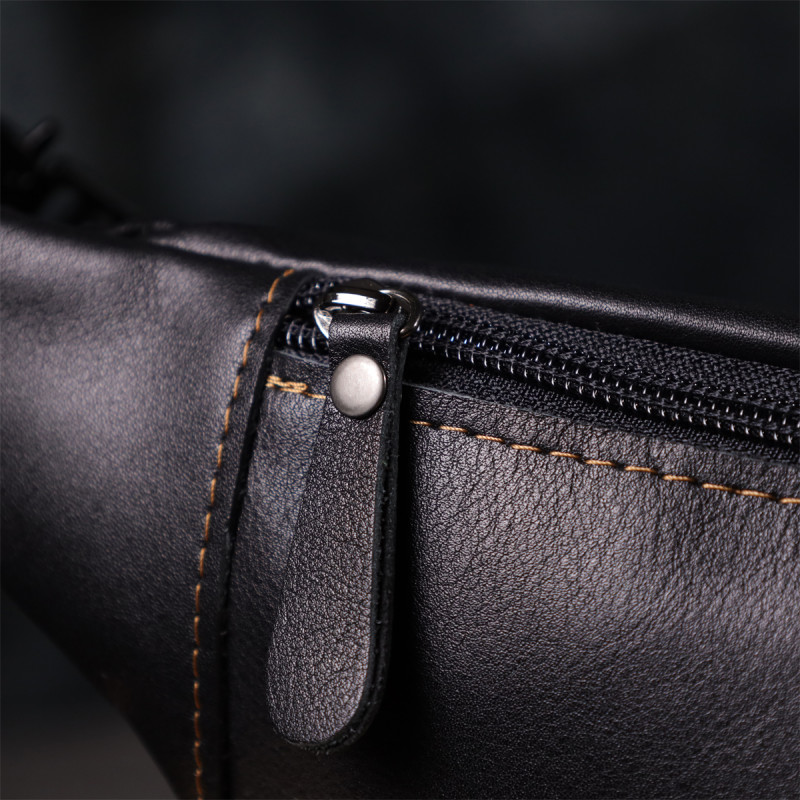 Мужская сумка-бананка из натуральной гладкой кожи Shvigel Черный