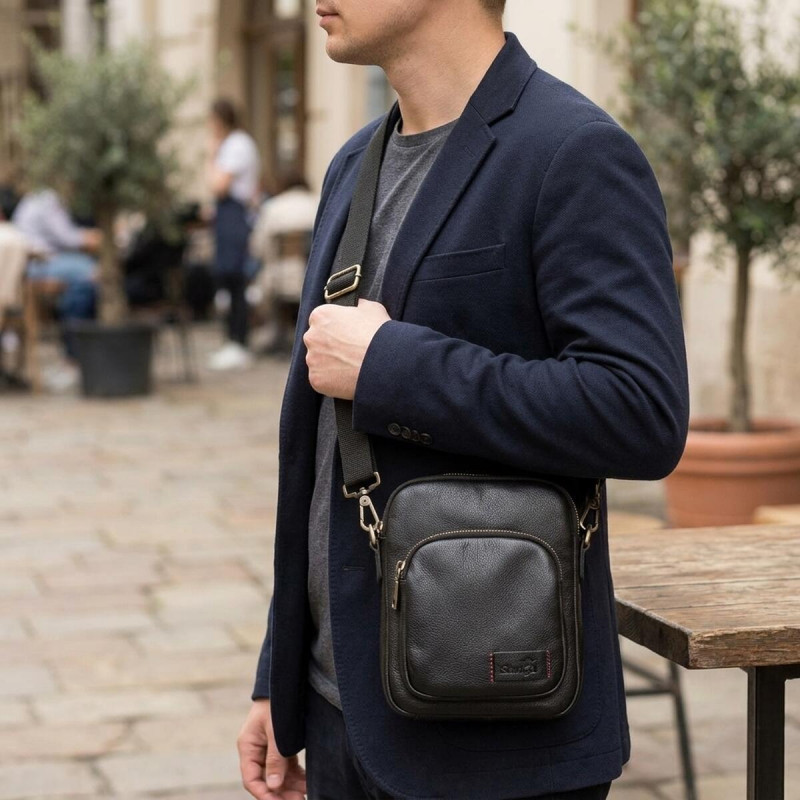 Чоловіча шкіряна сумка через плече та в руку для документів і міста SHVIGEL Чорна