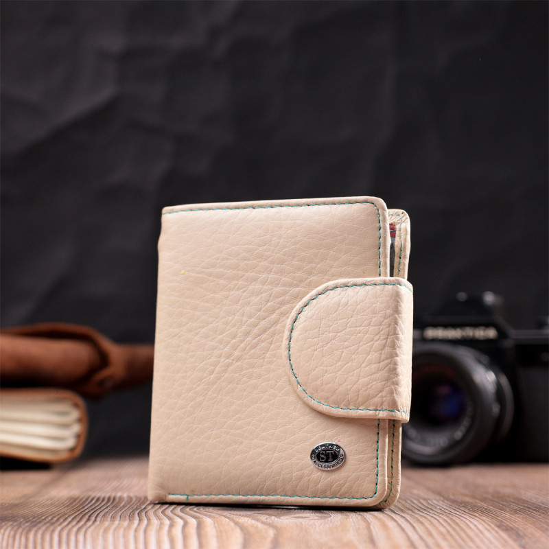 Оригинальное кожаное портмоне с монетницей снаружи для женщин ST Leather Белый