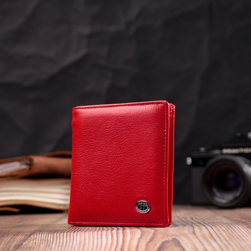 Яркая модель кошелька из натуральной кожи ST Leather Красный
