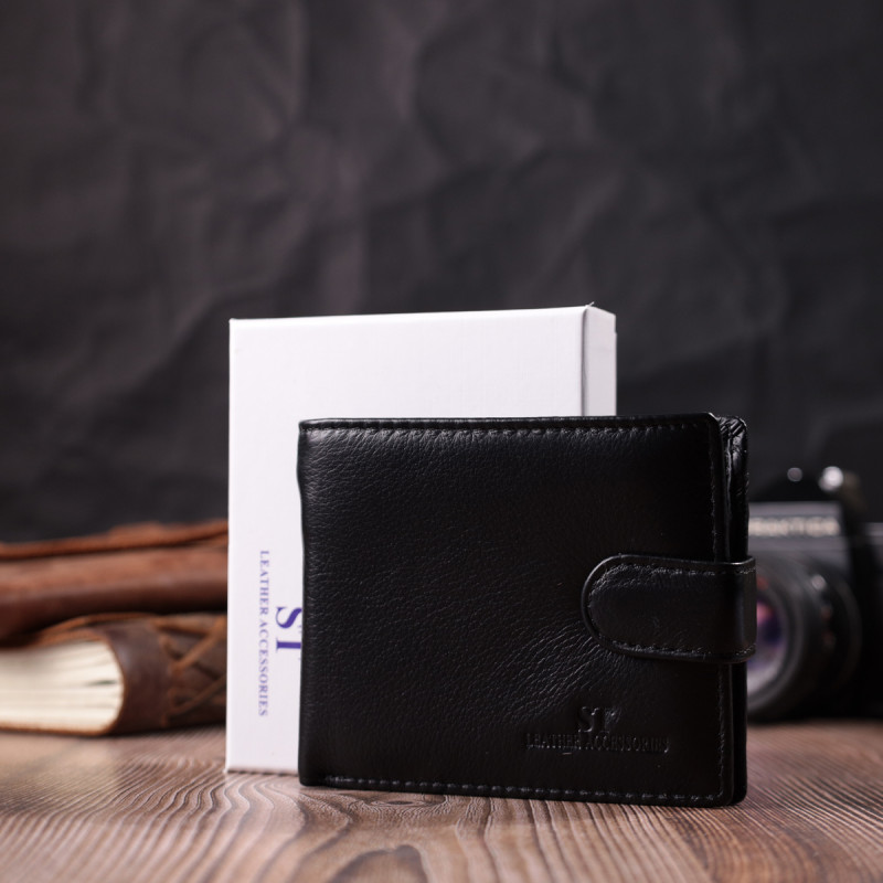 Бумажник для мужчин удобного размера из натуральной кожи ST Leather Черный