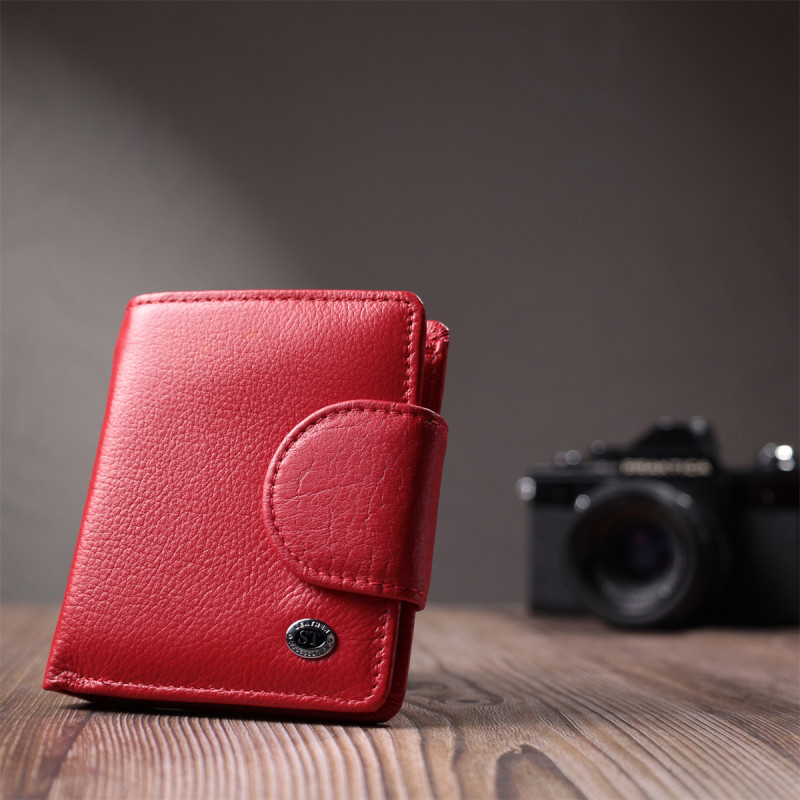 Яркий кошелек для женщин с карманом для монет из натуральной кожи ST Leather Красный