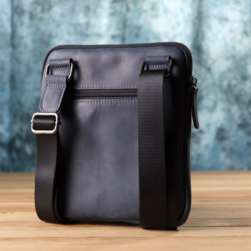 Сумка небольшого размера для мужчин на плечо из натуральной винтажной кожи Shvigel Синий