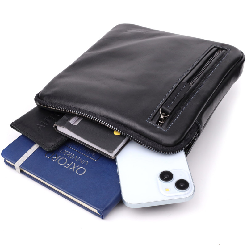 Стильна та практична чоловіча сумка на плече з натуральної гладкої шкіри Shvigel Чорний