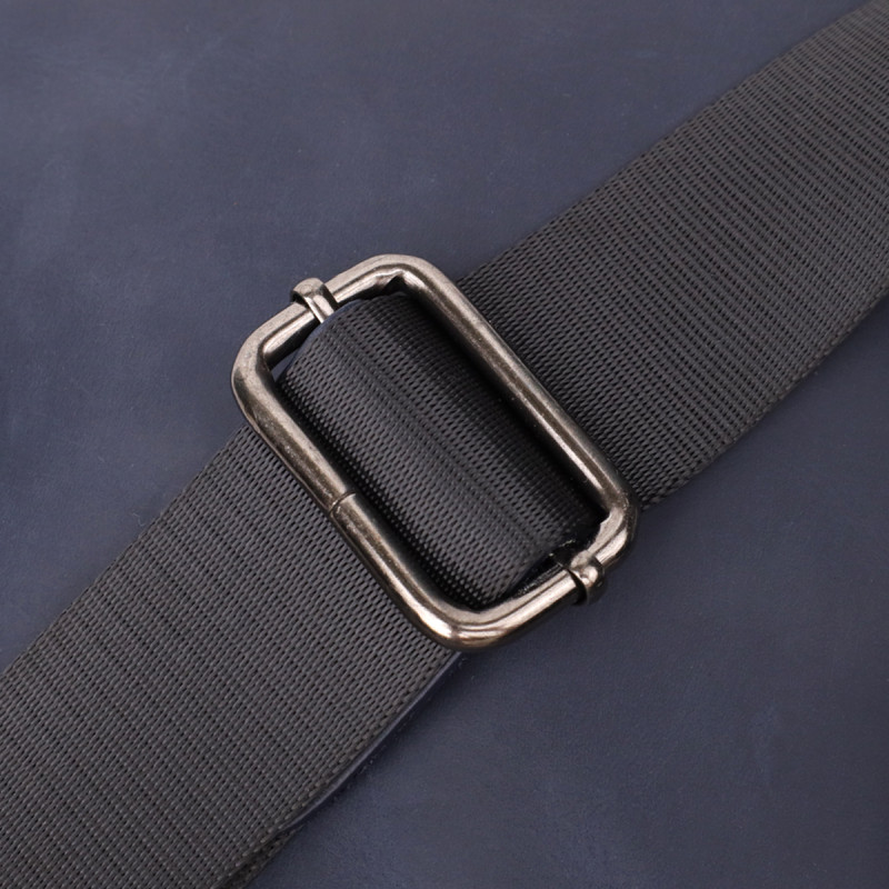 Практична чоловіча сумка через плече із вінтажної натуральної шкіри Shvigel _ Синій