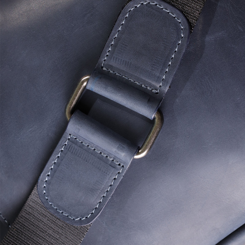 Практична чоловіча сумка через плече із вінтажної натуральної шкіри Shvigel _ Синій