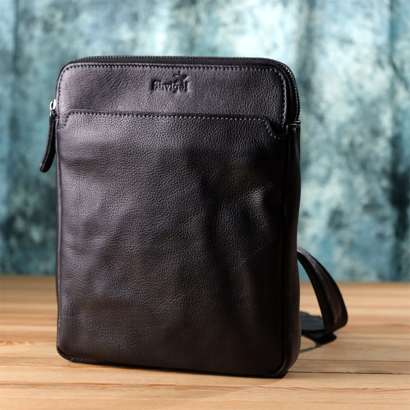 Стильна чоловіча сумка через плече з дрібнозернистої шкіри Shvigel _ Чорний