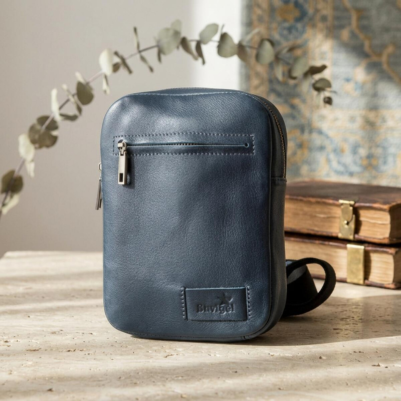 Чоловіча шкіряна сумка через плече для документів та міста SHVIGEL Синя