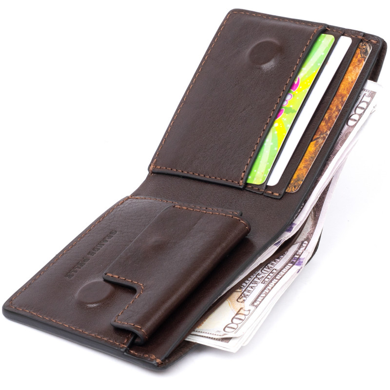 Якісне портмоне в гладкій шкірі на магнітах GRANDE PELLE Коричневе