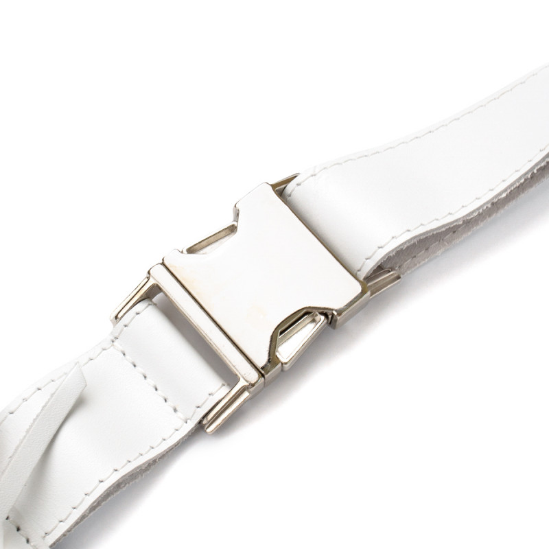 Стильна шкіряна сумка на пояс GRANDE PELLE Білий