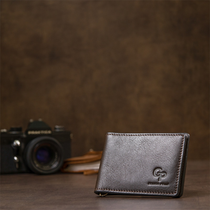 Мужской кожаный зажим для денег GRANDE PELLE Коричневый