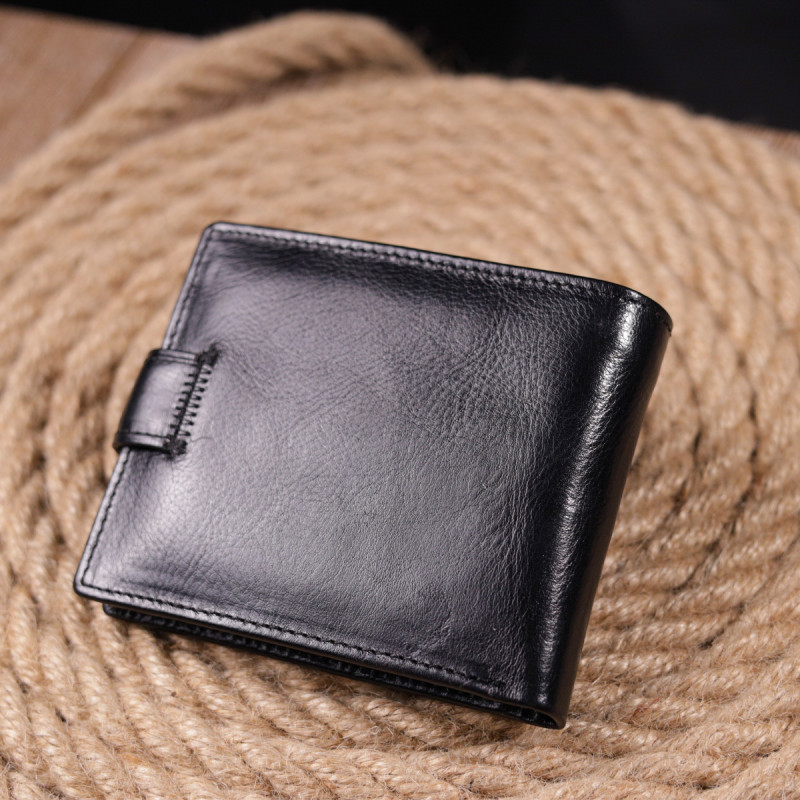 Мужской бумажник из натуральной гладкой кожи в два сложения ST Leather Черный
