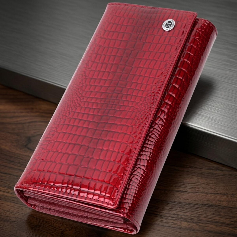 Кожаный лакированный кошелек с блоком для кредитных карт ST Leather Красный