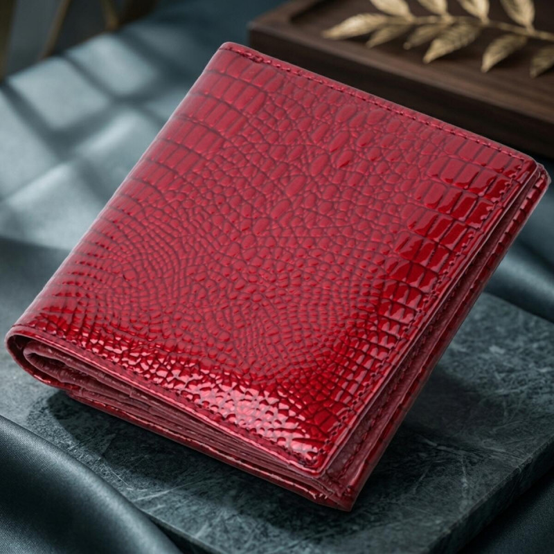 Компактный кошелек для женщин из натуральной лакированной кожи ST Leather Красный