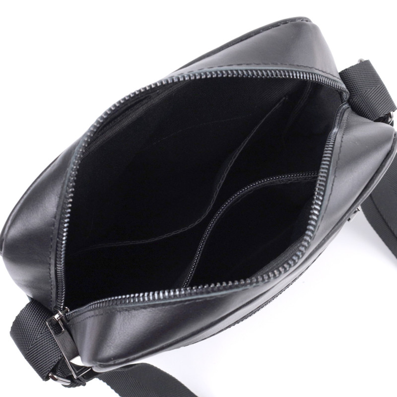 Сумка для мужчин через плечо из глянцевой натуральной кожи Shvigel Черная