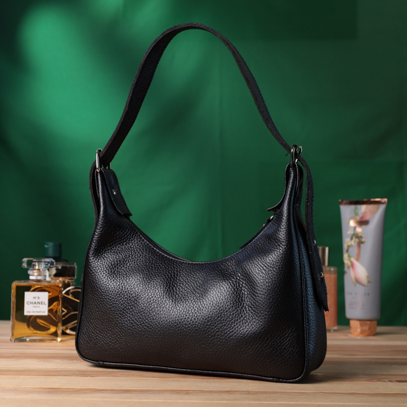 Сумка багет с регулируемым ремнем из зернистой натуральной кожи Shvigel Черная