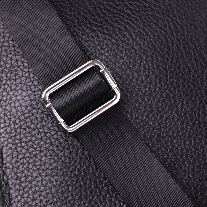 Прямокутна сумка бананка з якісної натуральної шкіри GRANDE PELLE Чорний