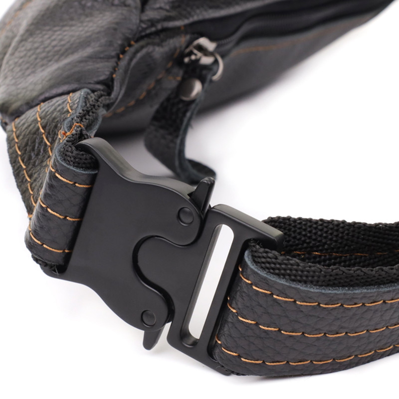 Приваблива сумка-бананка для чоловіків з натуральної шкіри зернистої Shvigel Чорний