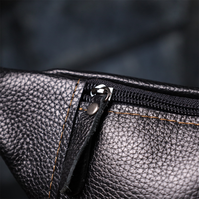 Приваблива сумка-бананка для чоловіків з натуральної шкіри зернистої Shvigel Чорний