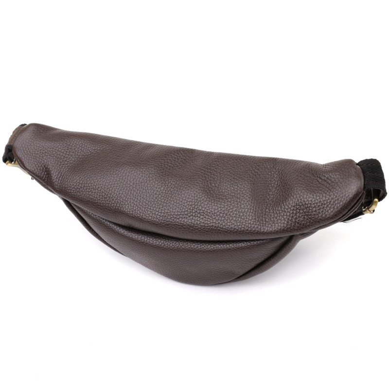 Стильна сумка бананка із зернистої натуральної шкіри Shvigel Коричневий