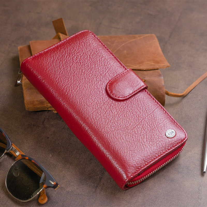 Вертикальный вместительный кошелек из кожи женский ST Leather Бордовый