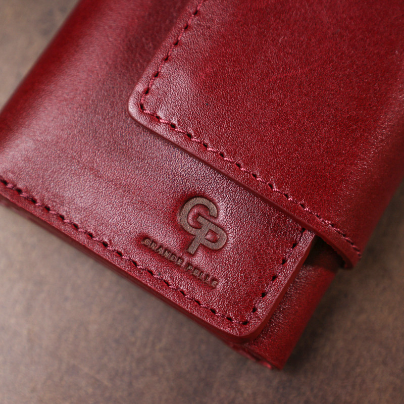 Практичне жіноче портмоне Grande Pelle Бордовий