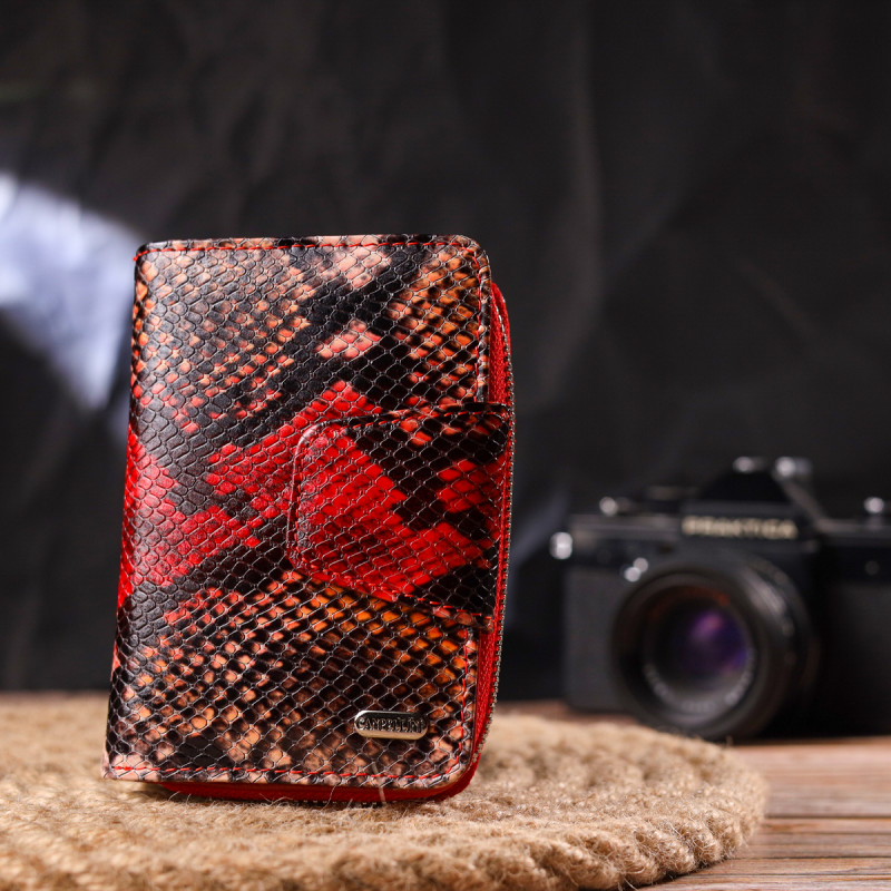 Стильное портмоне для женщин с монетницей на молнии из натуральной фактурной кожи CANPELLINI Разноцветное