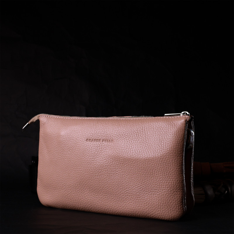 Чарівний жіночий клатч із натуральної зернистої шкіри GRANDE PELLE Пудровий