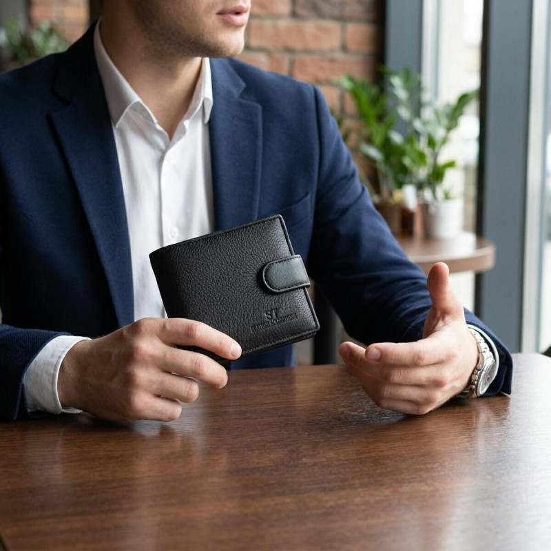Невеликий місткий гаманець із натуральної шкіри ST Leather Чорний