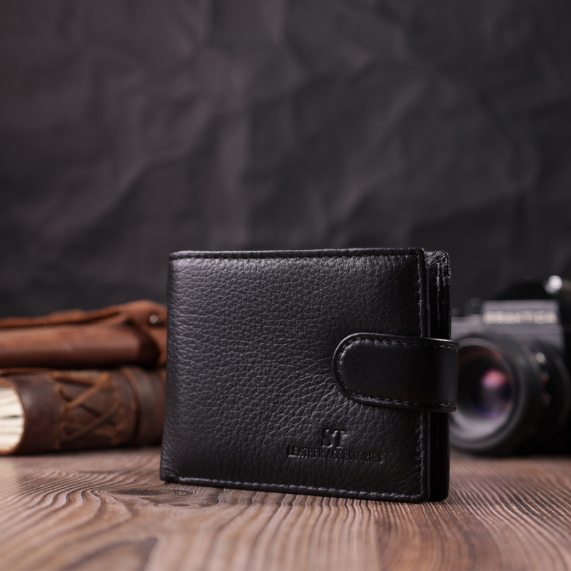 Небольшой вместительный кошелек из натуральной кожи ST Leather Черный