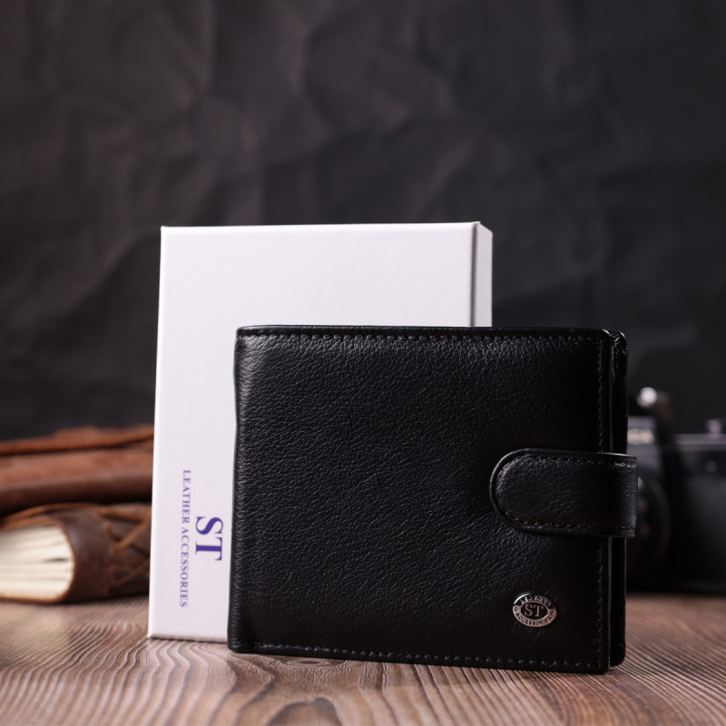 Бумажник мужской среднего размера из натуральной кожи ST Leather Черный
