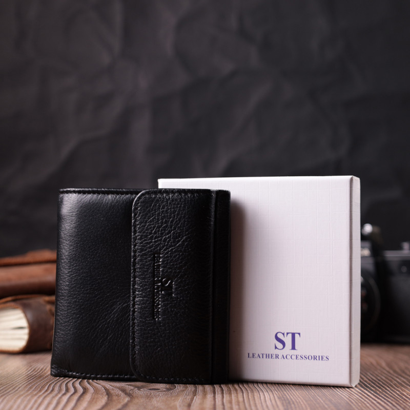 Компактный женский кошелек с монетницей снаружи из натуральной кожи ST Leather Черный
