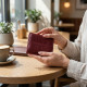 Невеликий жіночий гаманець з монетницею з натуральної шкіри ST Leather Бордовий