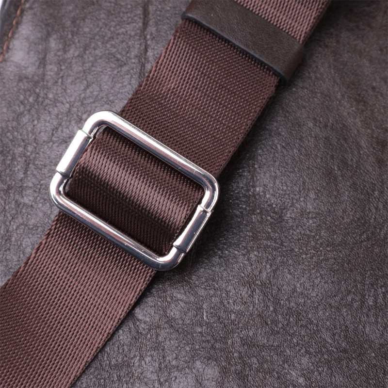 Мужская прямоугольная сумка бананка из гладкой натуральной кожи GRANDE PELLE Коричневый