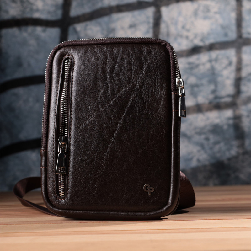 Мужская прямоугольная сумка бананка из гладкой натуральной кожи GRANDE PELLE Коричневый