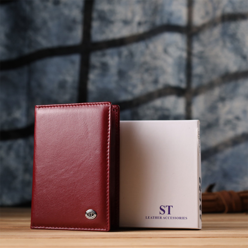 Красивая обложка на паспорт универсального формата из натуральной кожи ST Leather Бордовый