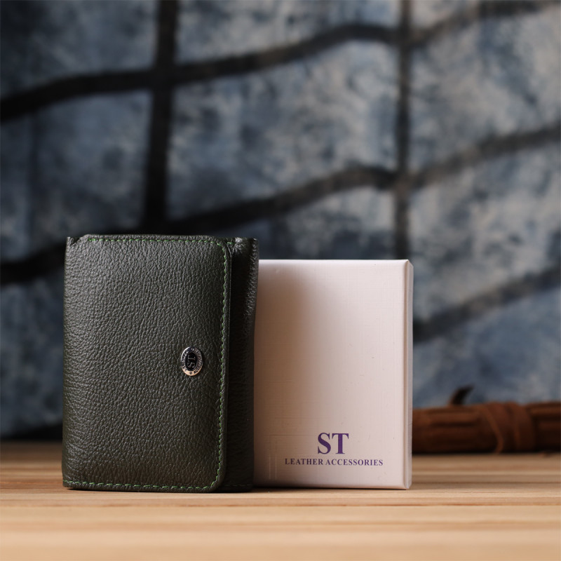 Женский кошелек компактного размера из натуральной кожи ST Leather Зеленый