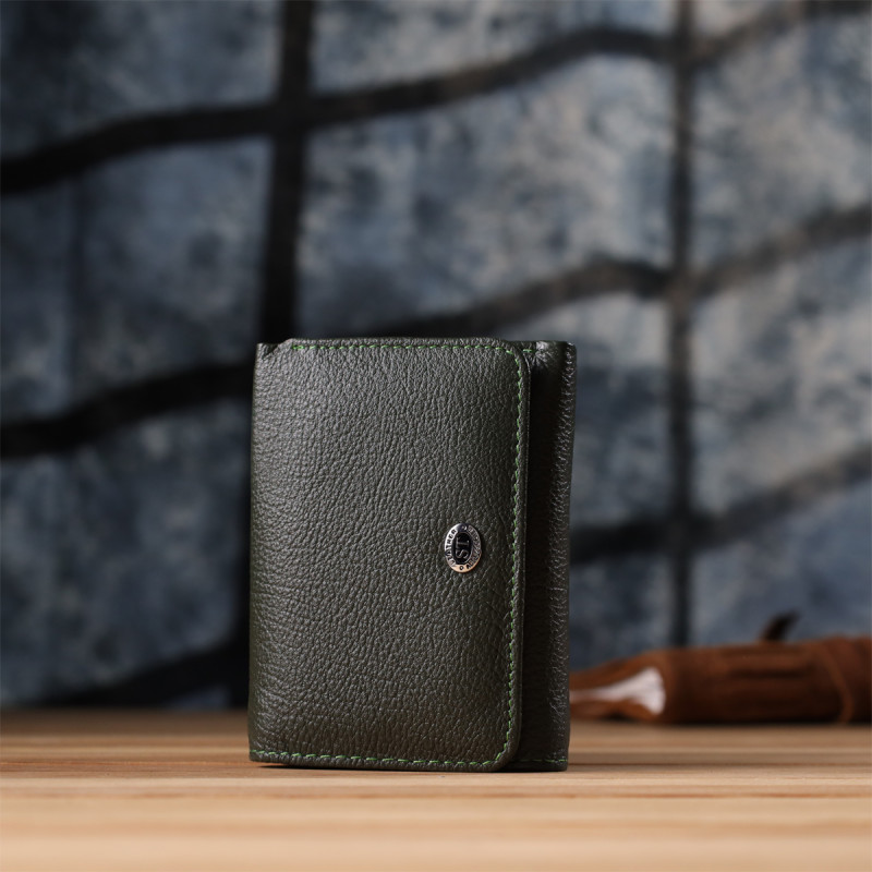 Женский кошелек компактного размера из натуральной кожи ST Leather Зеленый