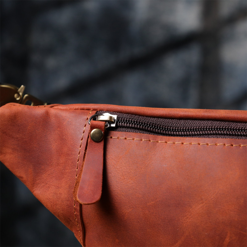 Практичная сумка-бананка для мужчин из натуральной винтажной кожи Shvigel Рыжий