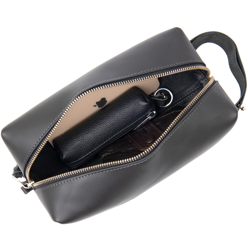 Мужской матовый кожаный несессер GRANDE PELLE Черный