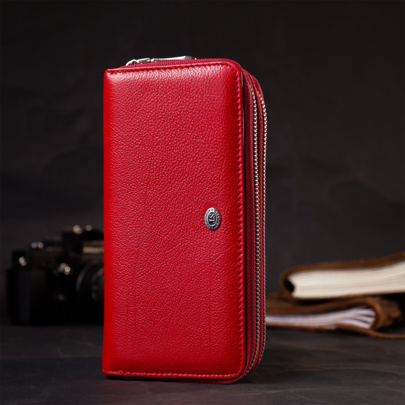 Яркий женский кошелек-клатч с двумя отделениями на молниях ST Leather Красный